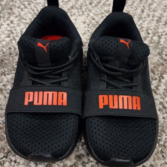 PUMA Kids Black and Red Sneakers - Picture 1 of 9